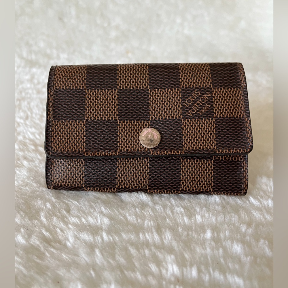 LOUIS VUITTON DAMIER KEY HOLDER